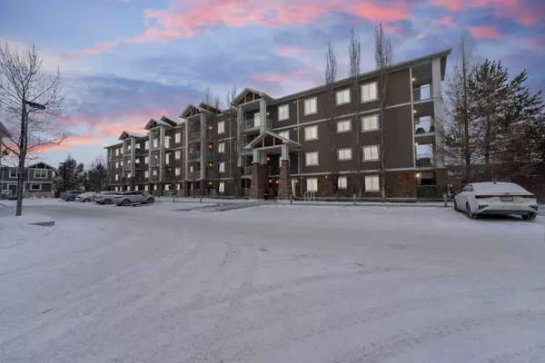 102 Cranberry PARK Southeast #408, Calgary, AB T3M1R2