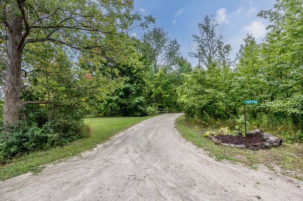 Meaford, ON N4L 1W5,265716 25th Side Road