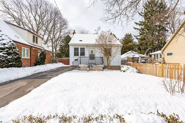 276 BOWMAN ST, Hamilton, ON L8S 2V3