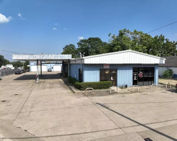 Mount Pleasant, TX 75455,1428 N Jefferson Avenue