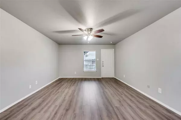 Dallas, TX 75246,4817 Reiger Avenue #101E