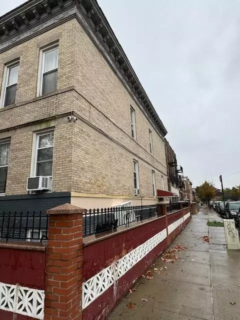 Brooklyn, NY 11226,3102 Snyder Avenue