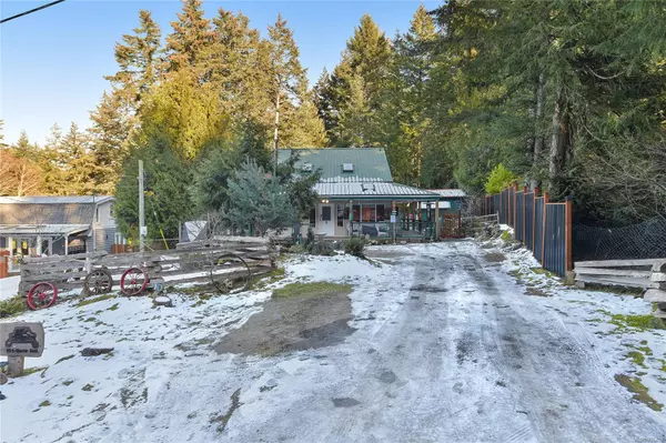 Mayne Island, BC V0N 2J1,714 Charter Rd