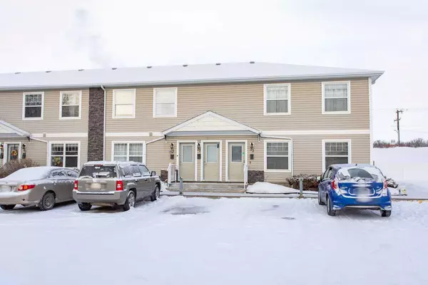 20 Jacobs Close #32, Red Deer, AB T4P 4C9