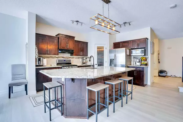 Calgary, AB T3R0N4,143 Kincora CRES Northwest