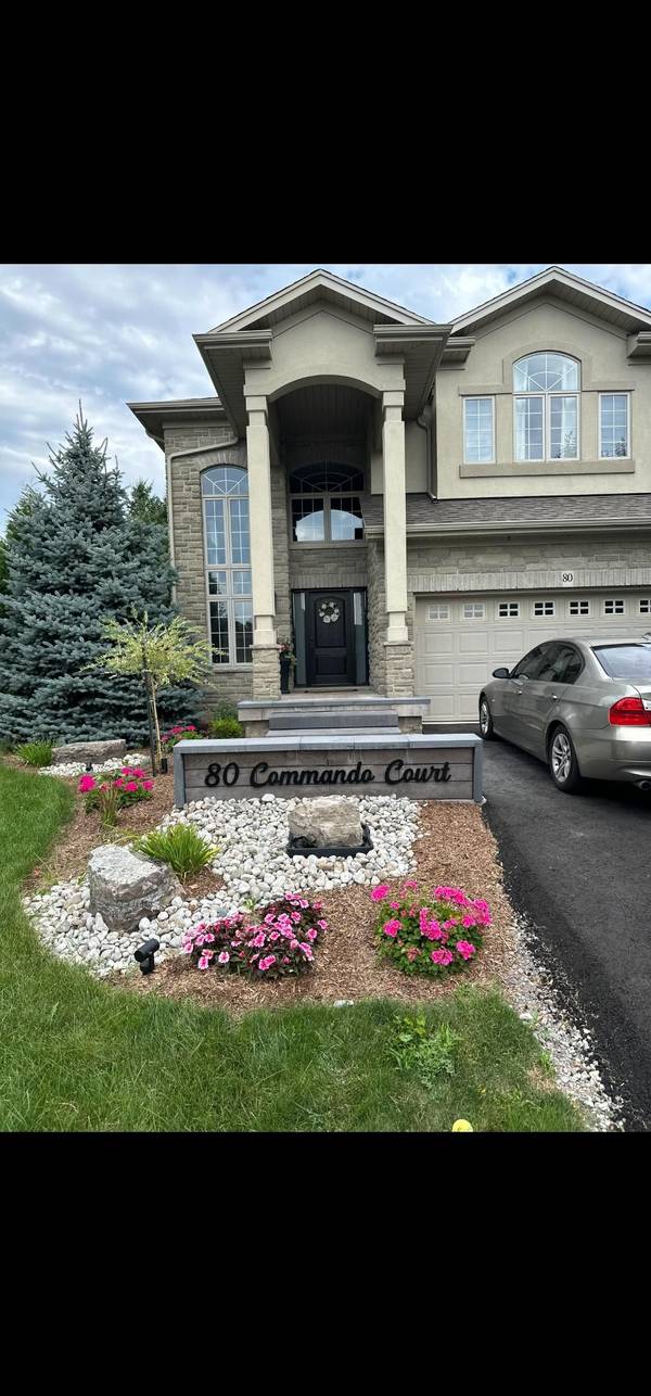 80 Commando CT, Hamilton, ON L8B 0J6