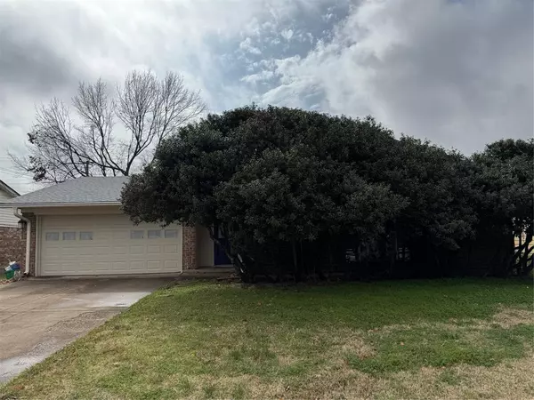 403 Southlake Drive, Forney, TX 75126