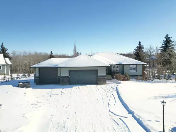 26 Creek RD, Rural Ponoka County, AB T4J 1R3