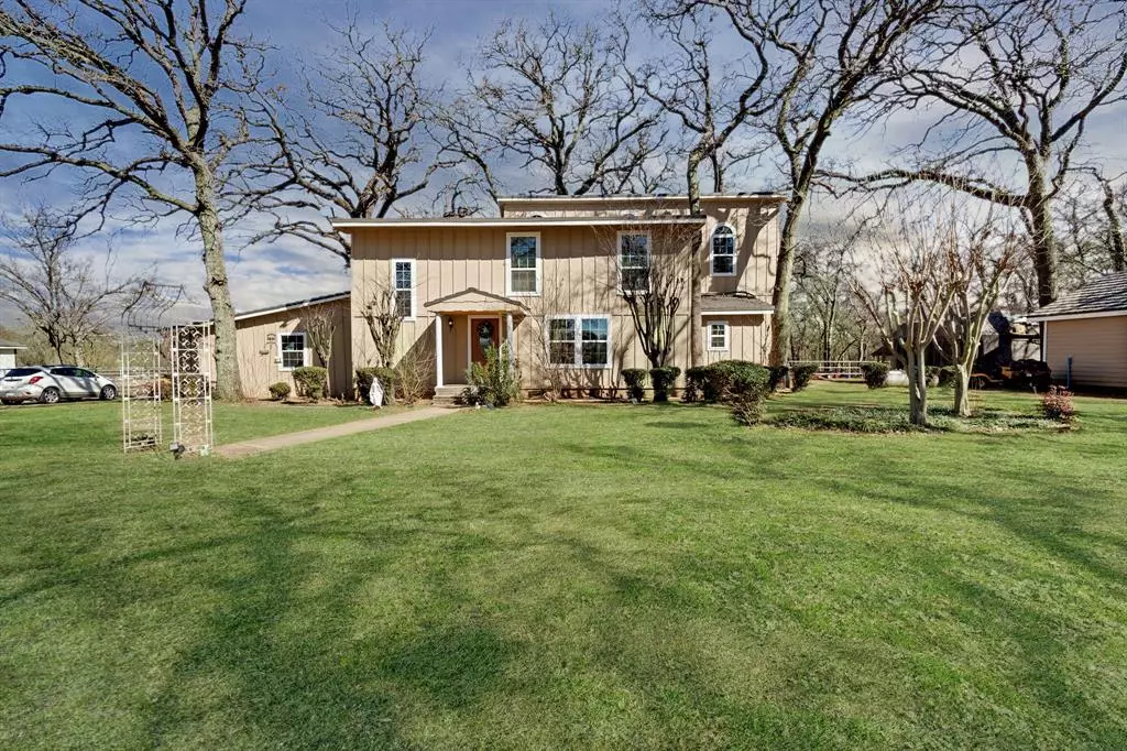 Burleson, TX 76028,8020 County road 804