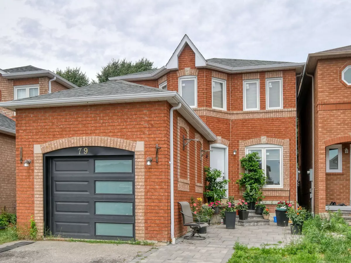 Whitby, ON L1R 1Z7,79 Fieldnest CRES