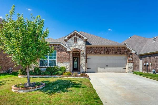 Fort Worth, TX 76052,912 Pinnacle Ridge Road