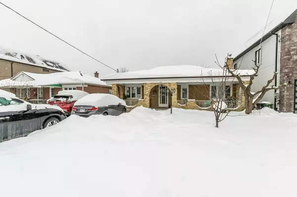 156 Calvington DR, Toronto W05, ON M3M 2M6