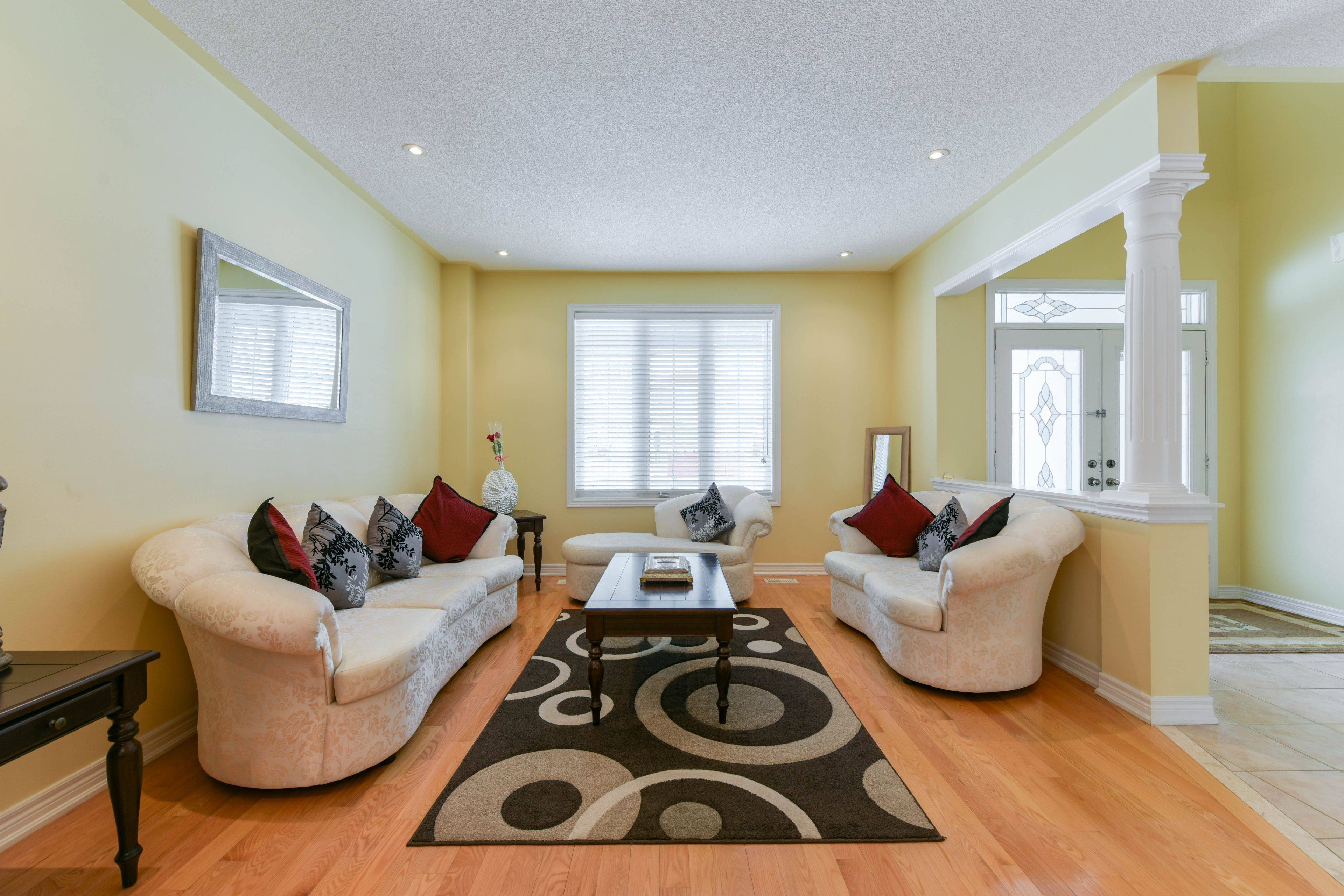 Brampton, ON L6P 1R6,50 Gallucci CRES