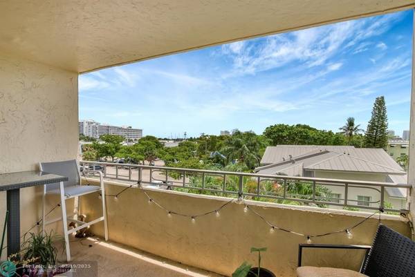 Fort Lauderdale, FL 33304,900 NE 18th Ave  #306