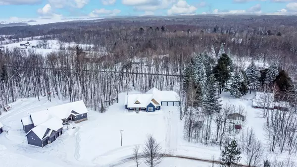 Tay, ON L4R 0C3,111 Windermere CIR