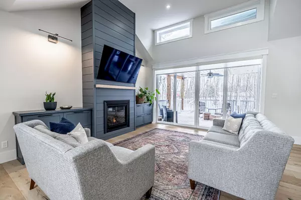 Tay, ON L4R 0C3,111 Windermere CIR