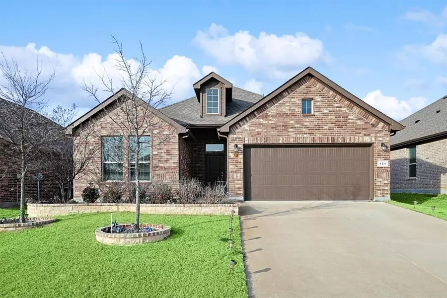 121 Wagon Mound, Waxahachie, TX 75167