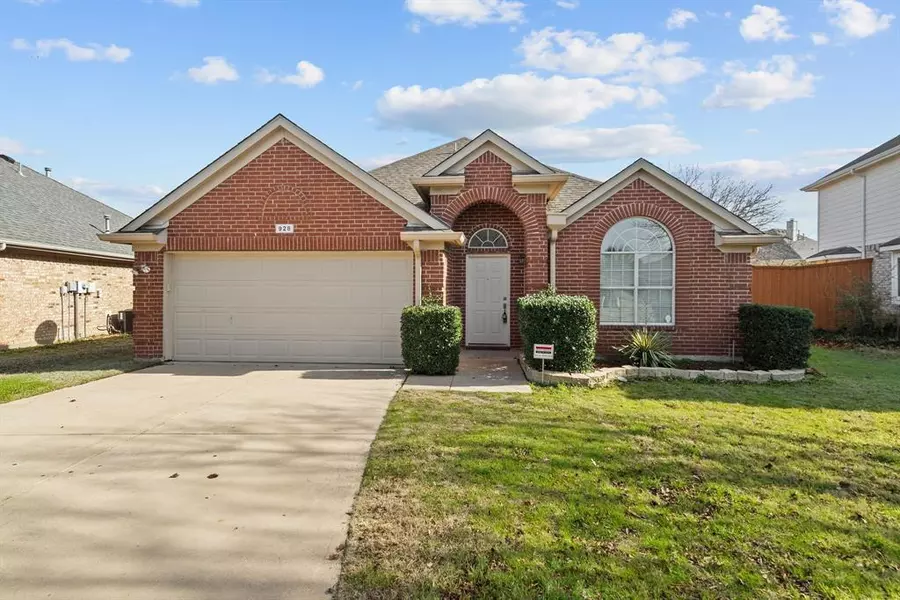 928 Circle View Lane, Denton, TX 76210