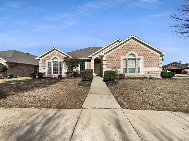 4423 Shady Elm Drive, Mansfield, TX 76063