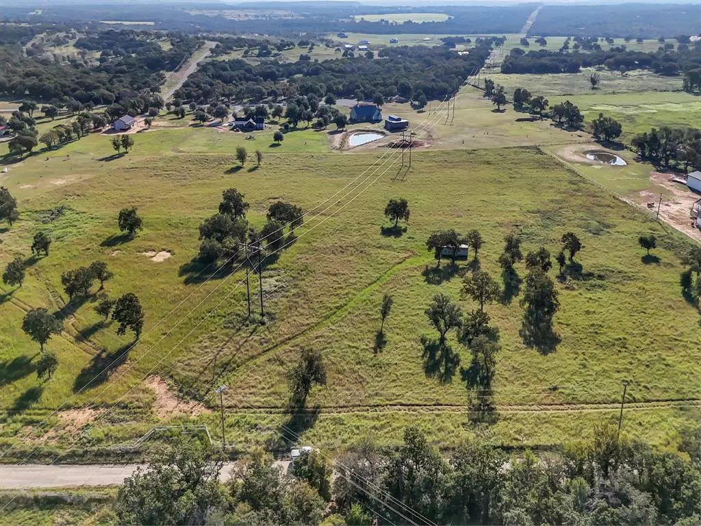 Santo, TX 76472,605 Carter Lane