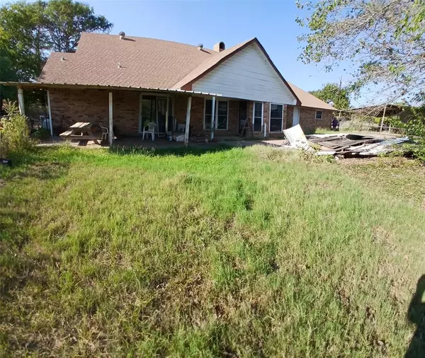 Hubbard, TX 76648,3010 HCR 3363 Road