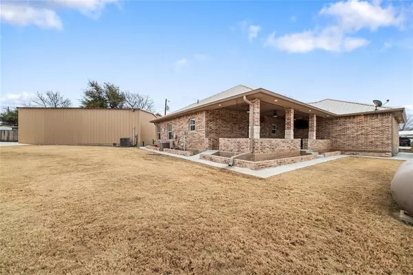 Coleman, TX 76834,241 E Circle Drive