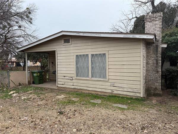 Mineral Wells, TX 76067,304 Beetham Road