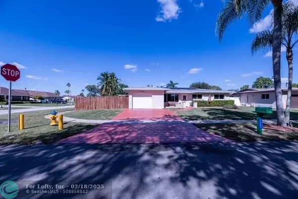 Pembroke Pines, FL 33026,11731 Taft St