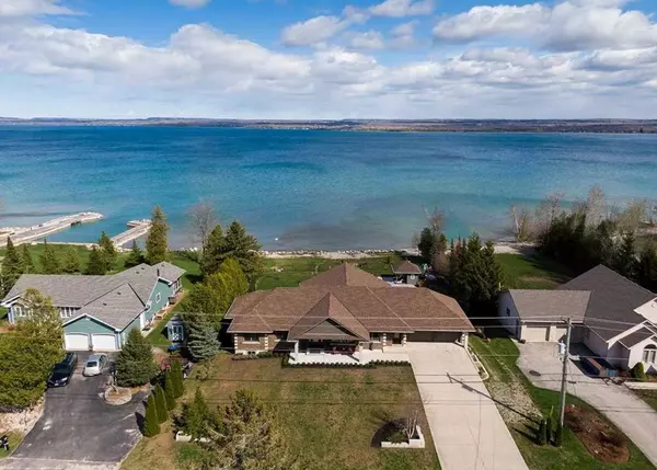 197 Balmy Beach RD, Georgian Bluffs, ON N4K 5N4