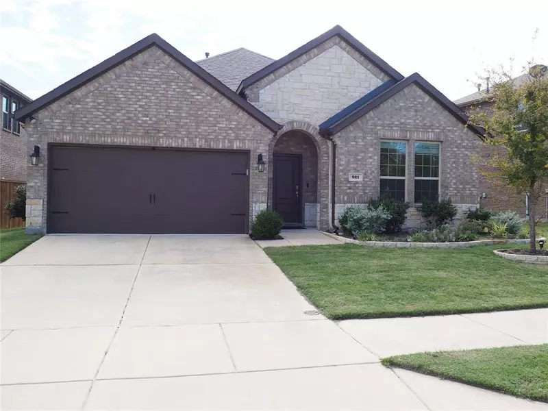 921 Berry Street, Celina, TX 75009