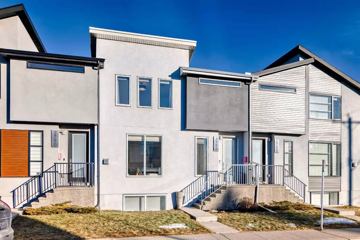 Calgary, AB T3E 2B8,2788 19 AVE Southwest