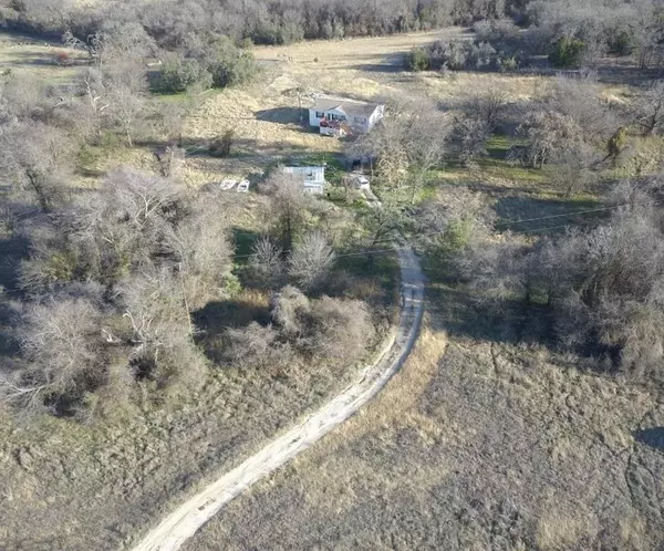 220 Private Road 3630, Springtown, TX 76082