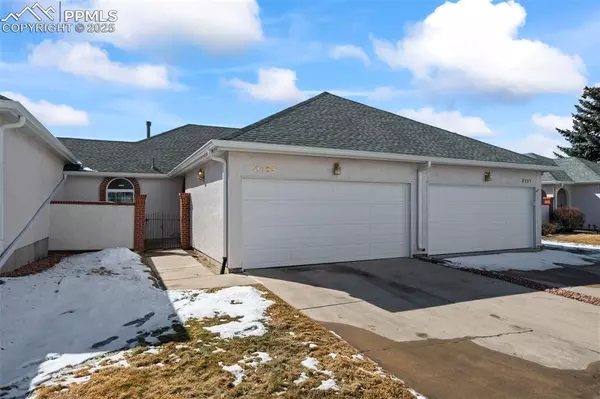 3165 Soaring Bird CIR, Colorado Springs, CO 80920