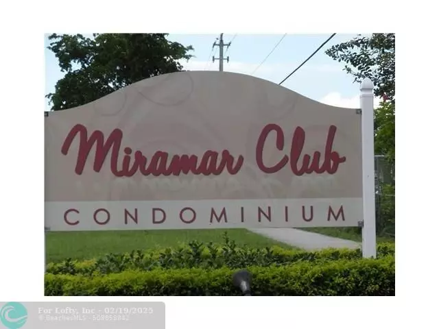 3199 Foxcroft Rd  #306, Miramar, FL 33025