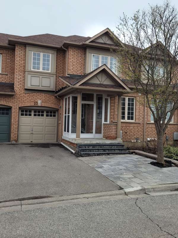 23 WHITFORD RD, Markham, ON L6C 2J1