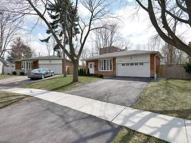 Mississauga, ON L5C 1Z1,3145 Ibbetson CRES