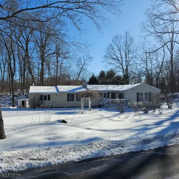 3 Howard Dr, Andover Twp., NJ 07860