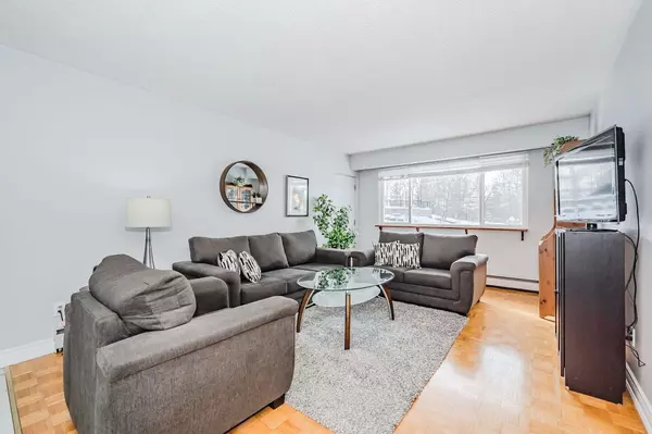 1 Sunnylea CRES #107, Guelph, ON N1E 1W1