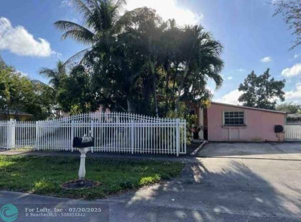 3610 SW 36th St, West Park, FL 33023