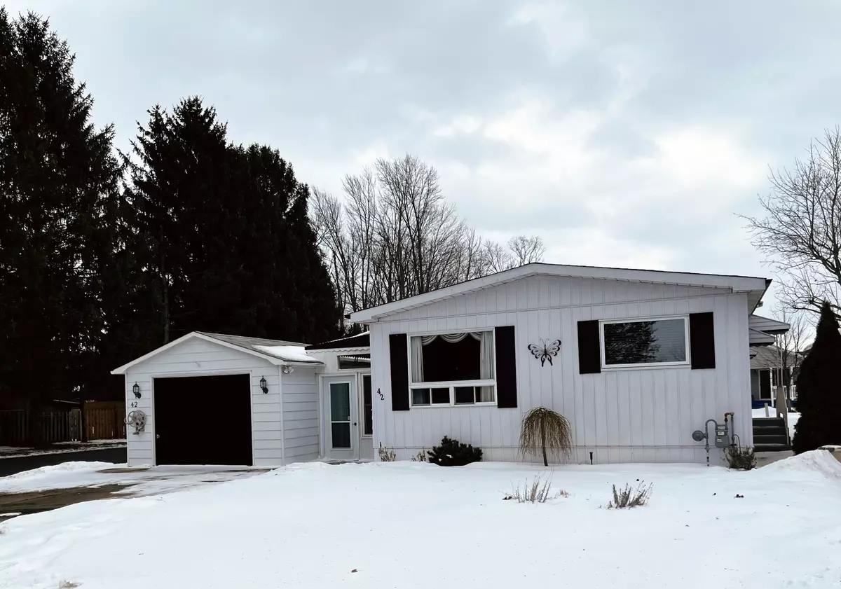 Strathroy-caradoc, ON N7G 3K8,42 Stewart ST