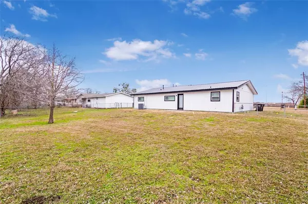 Greenville, TX 75402,50001 Del Ra Drive