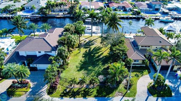 2496 SE 12th St, Pompano Beach, FL 33062