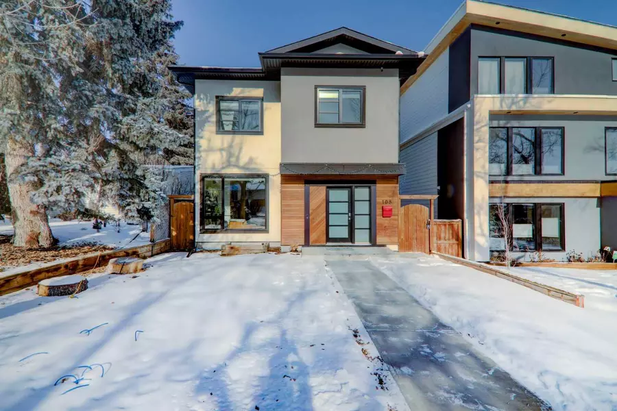 108 Hendon DR Northwest, Calgary, AB T2K 1Y8