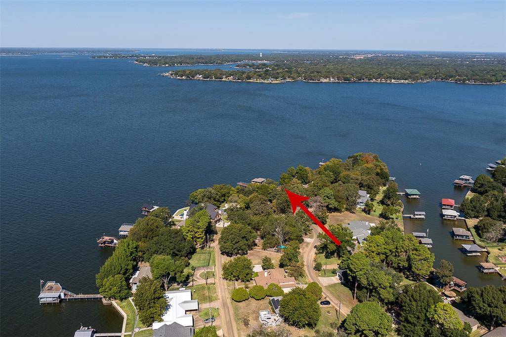 129 Peninsula Point Terrace,  Mabank,  TX 75156