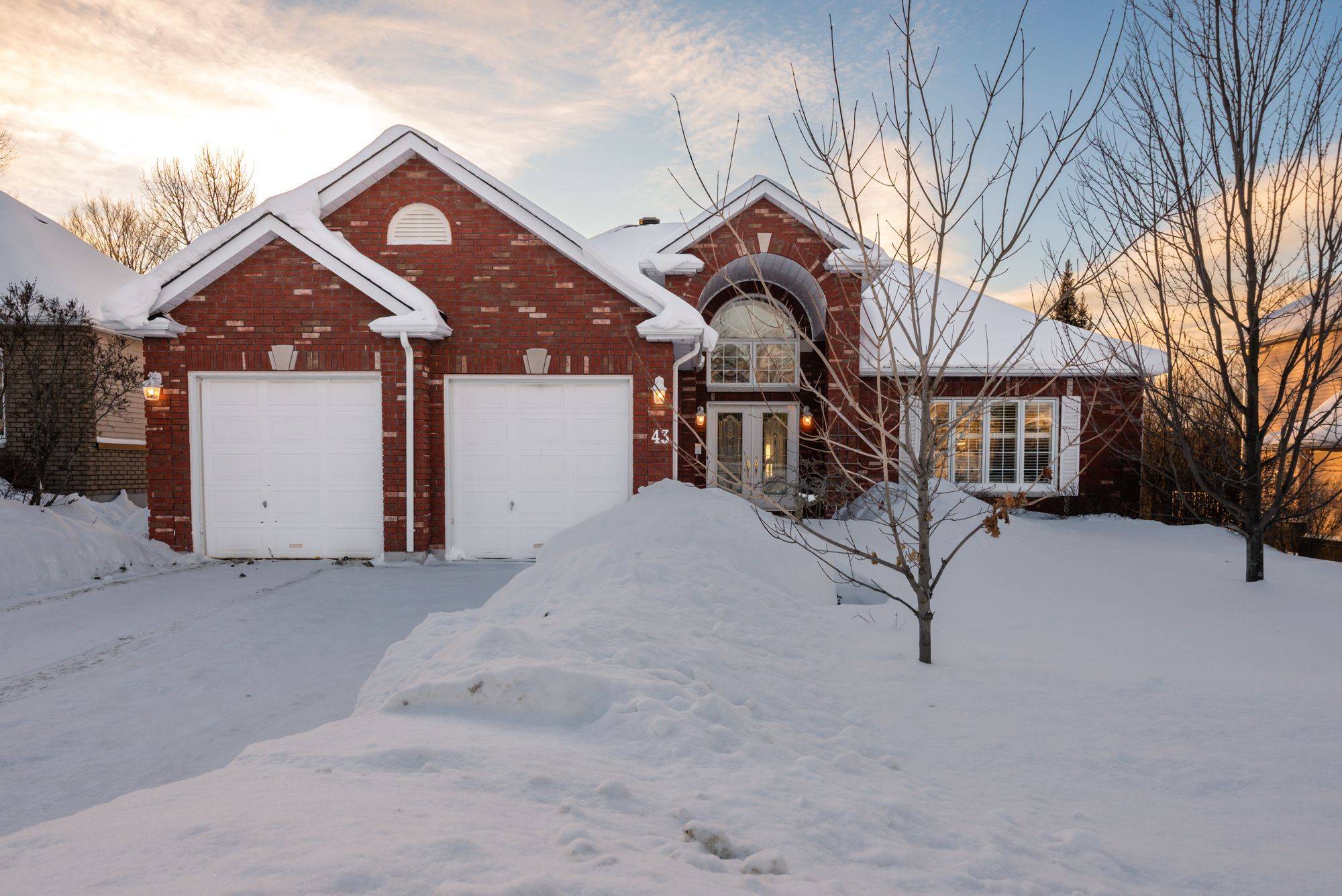 North Bay, ON P1C 1M2,43 Kenwood Hills DR E