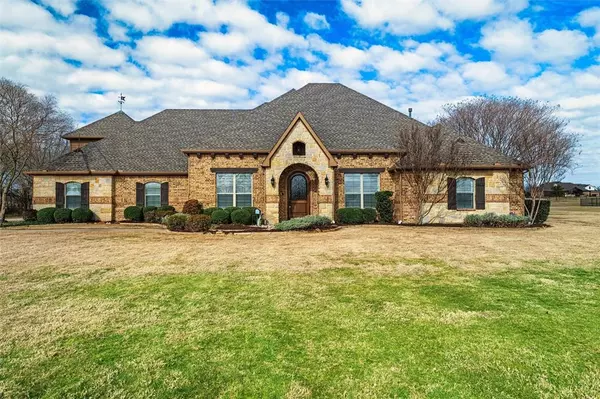 200 Homestead Court, Royse City, TX 75189