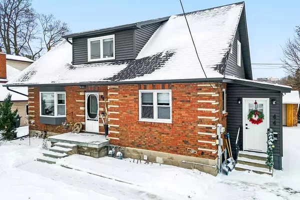 44 Saint Peter ST, Collingwood, ON L9Y 3P8