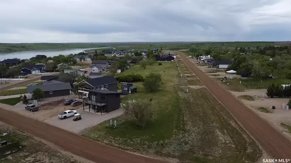 Diefenbaker Lake, SK S0L 2E0,10 Sandy ROAD