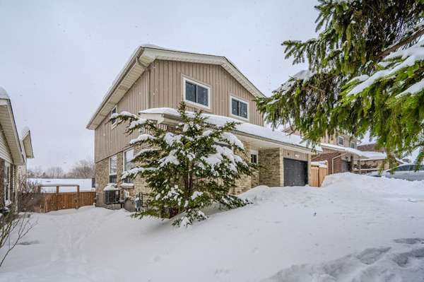 Guelph, ON N1H 7E3,16 Woodridge DR