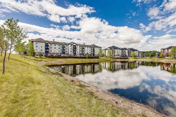 304 Mackenzie WAY Southwest #7110, Airdrie, AB T4B 3H7